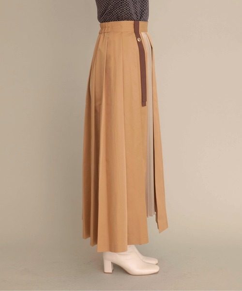 Eimee Law（エイミーロウ）の「タックプリーツデザインスカート（スカート・レディース・カーキ/オレンジ系/ブラック・38）」の14枚目の写真