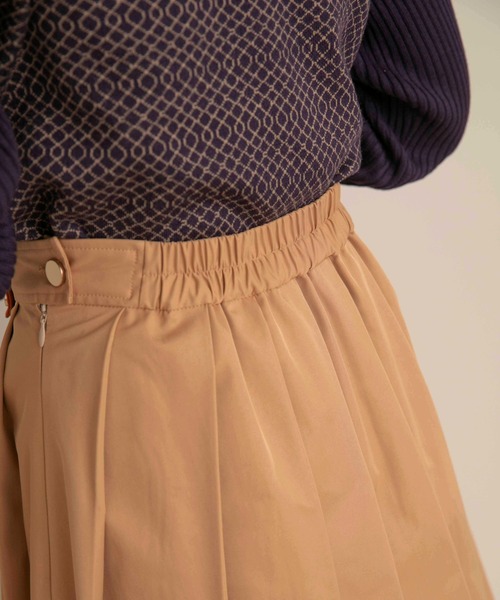 Eimee Law（エイミーロウ）の「タックプリーツデザインスカート（スカート・レディース・カーキ/オレンジ系/ブラック・38）」の15枚目の写真