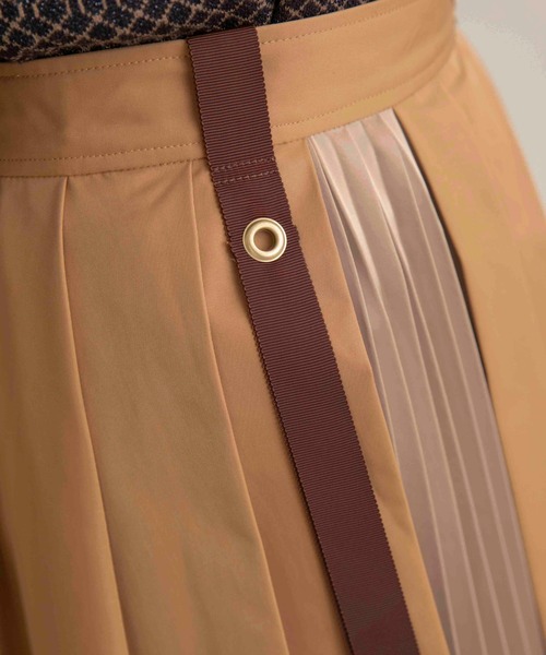Eimee Law（エイミーロウ）の「タックプリーツデザインスカート（スカート・レディース・カーキ/オレンジ系/ブラック・38）」の18枚目の写真