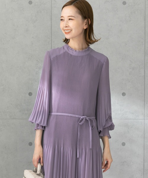 URBAN RESEARCH ROSSO WOMEN(アーバンリサーチ ロッソ)の「ランダムプリーツワンピース(ワンピース・レディース・ブラック/パープル/ブルー・FREE)」の10枚目の写真