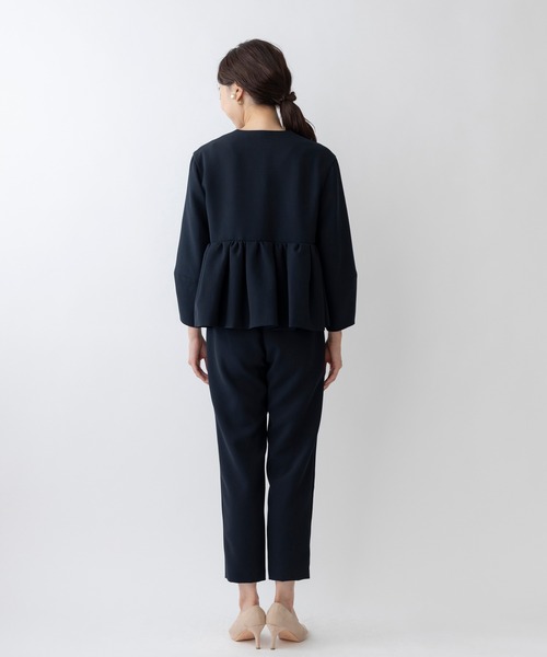 新品 タグ付 SONO NAVY Mum ソーノ ノーカラー　フレアジャケット 新品 タグ付 SONO NAVY Mum ソーノ ノーカラー フレアジャケット Sono