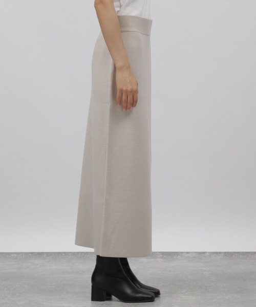 LAKOLE（ラコレ）の「12Gカシミヤタッチナロースカート[セットアップ対応] / 285887（スカート・レディース・ブラック/ブラウン/グレイッシュベージュ・SMALL/MEDIUM）」の13枚目の写真
