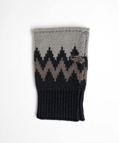 ZIGZAG JACQUARD ARM WARMER