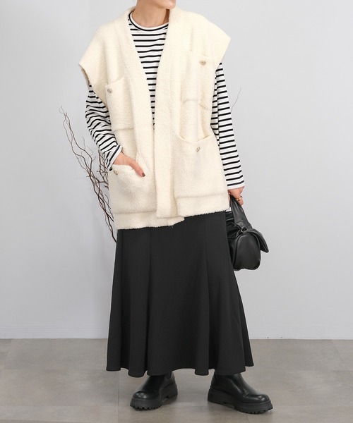 ＡＮＤＪ（アンドジェイ）の「【2022/AW】【ANDJ MADE】オーバーサイズループヤーンニットベスト（ベスト・レディース・ブラック/オフホワイト・M）」の3枚目の写真