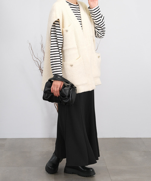 ＡＮＤＪ（アンドジェイ）の「【2022/AW】【ANDJ MADE】オーバーサイズループヤーンニットベスト（ベスト・レディース・ブラック/オフホワイト・M）」の12枚目の写真