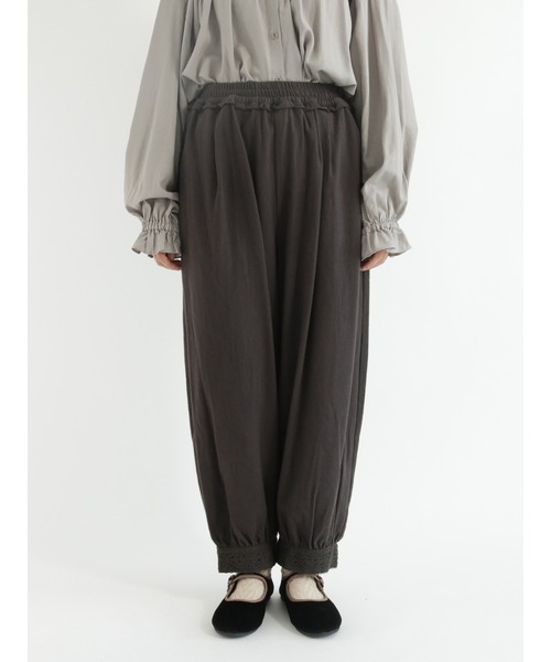 Samansa Mos2(サマンサ モスモス)の「綿起毛ツイル裾レースパンツ(その他パンツ・レディース・ブラック/グリーン/ベージュ・フリ-)」の11枚目の写真