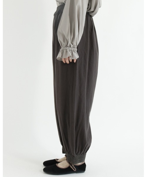 Samansa Mos2(サマンサ モスモス)の「綿起毛ツイル裾レースパンツ(その他パンツ・レディース・ブラック/グリーン/ベージュ・フリ-)」の12枚目の写真