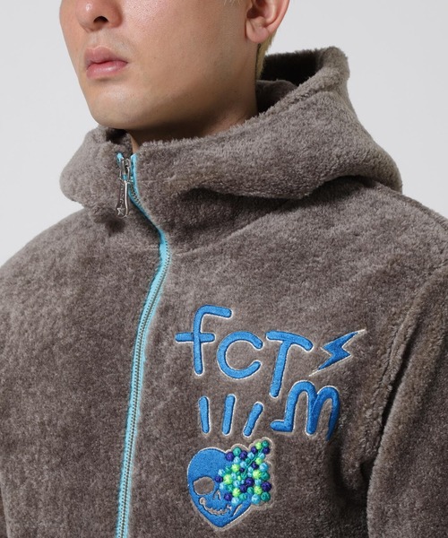 FranCisT_MOR.K.S.(フランシストモークス)の「FranCisT_MOR.K.S. /フランシストモークス/MC2981 STRETCH ECOFUR 3D HibiSkull EMB. HOODIE JKT(ブルゾン・メンズ・ブラック/カーキ・3/2)」の12枚目の写真