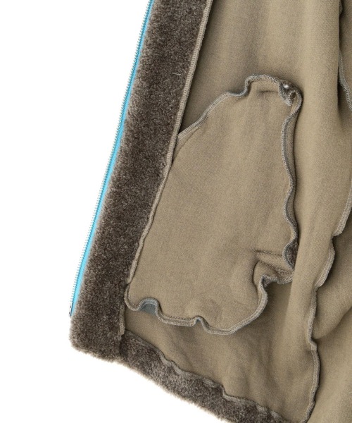 FranCisT_MOR.K.S.(フランシストモークス)の「FranCisT_MOR.K.S. /フランシストモークス/MC2981 STRETCH ECOFUR 3D HibiSkull EMB. HOODIE JKT(ブルゾン・メンズ・ブラック/カーキ・3/2)」の18枚目の写真