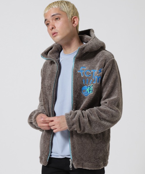 FranCisT_MOR.K.S.(フランシストモークス)の「FranCisT_MOR.K.S. /フランシストモークス/MC2981 STRETCH ECOFUR 3D HibiSkull EMB. HOODIE JKT(ブルゾン・メンズ・ブラック/カーキ・3/2)」の2枚目の写真