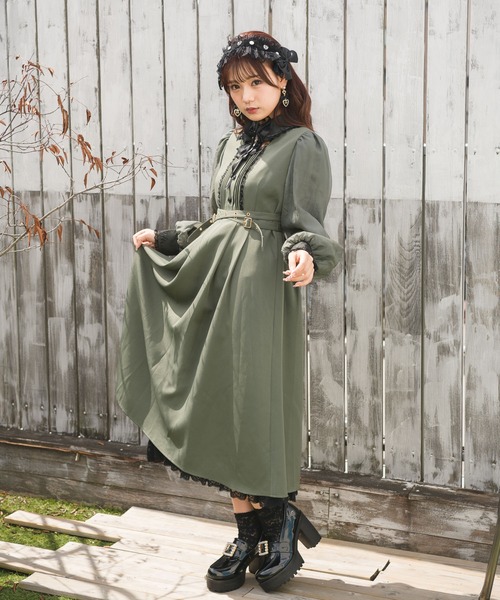 ROJITA（ロジータ）の「クロスベルトロングワンピース（ワンピース・レディース・ブラック/ベージュ/カーキ・FREE）」の3枚目の写真