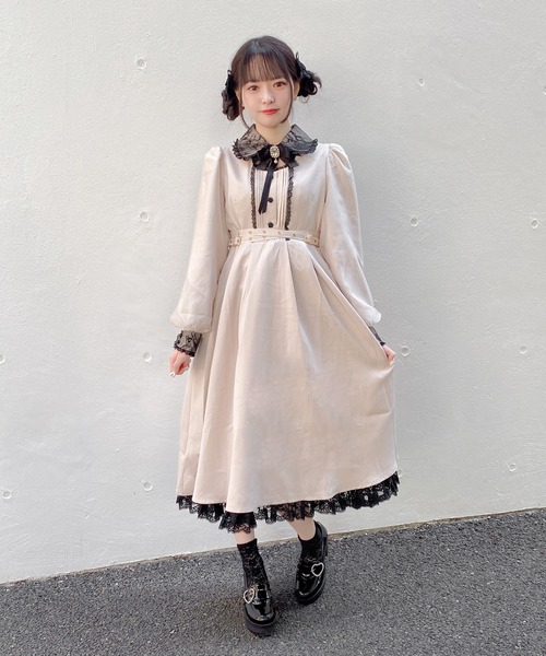 ROJITA（ロジータ）の「クロスベルトロングワンピース（ワンピース・レディース・ブラック/ベージュ/カーキ・FREE）」の22枚目の写真