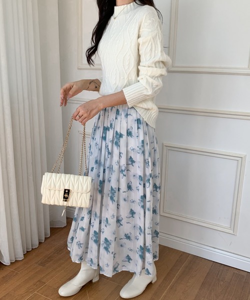 ECLIN(エクラン)の「花柄プリーツロングスカート(スカート・レディース・ライトブルー/ブラック/グリーン/パープル・S/M)」の18枚目の写真