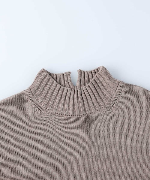 HONEYSUCKLE ROSE(ハニーサックルローズ)の「【HONEYSUCKLE ROSE】ハイネックニットワンピース(ワンピース・レディース・ブラック/オフホワイト/ベージュ・M/L)」の5枚目の写真