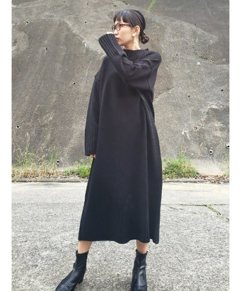 HONEYSUCKLE ROSE(ハニーサックルローズ)の「【HONEYSUCKLE ROSE】ハイネックニットワンピース(ワンピース・レディース・ブラック/オフホワイト/ベージュ・M/L)」の21枚目の写真