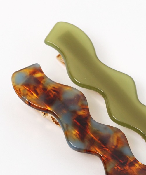 LAKOLE（ラコレ）の「ウェーブヘアピンSET / 174868（ヘアピン・レディース・ロイヤルブルー/オフホワイト/カーキ/ライトグレー/グリーン・FREE）」の11枚目の写真