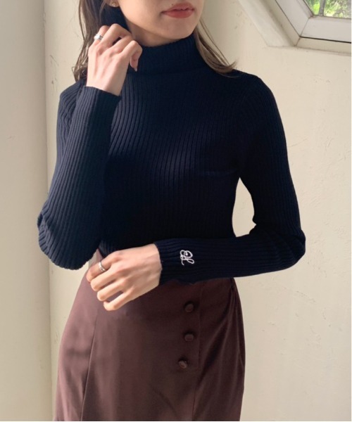 OLIVE des OLIVE（オリーブデオリーブ）の「タートルネック刺繍リブニット（ニット/セーター・レディース・ブラック/ブラウン/オフホワイト/サックスブルー/スミクロ・FREE）」の18枚目の写真