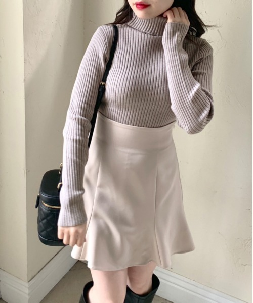 OLIVE des OLIVE（オリーブデオリーブ）の「タートルネック刺繍リブニット（ニット/セーター・レディース・ブラック/ブラウン/オフホワイト/サックスブルー/スミクロ・FREE）」の7枚目の写真