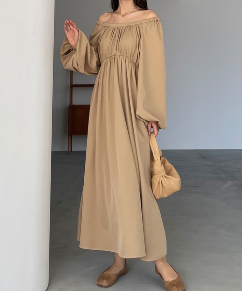 美品✨サポートサーフェス ロングワンピース ギャザー ボリュームスリーブ Louere（ルエレ）の「2wayウエストギャザーボリュームスリーブ