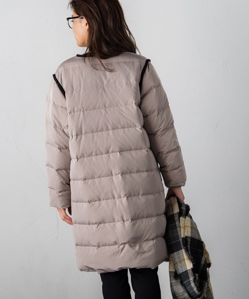 配色パイピングノーカラーダウンコート