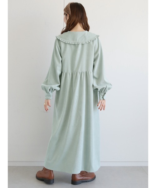 ehka sopo（エヘカソポ）の「コーデュロイフリル襟ワンピース（ワンピース・レディース・ミント/チャコール/キナリ・ﾌﾘ-）」の9枚目の写真
