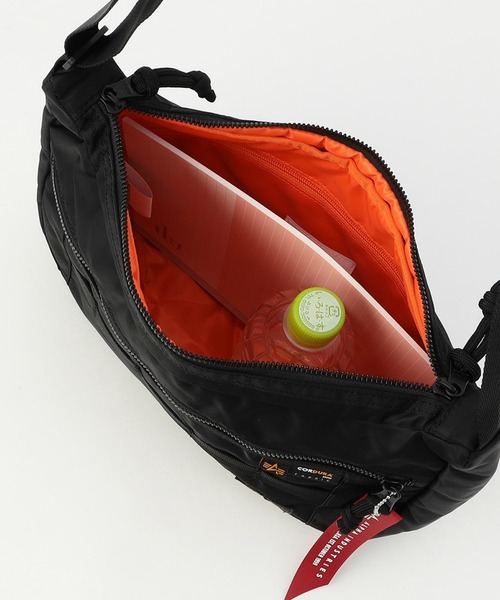 Alpha Industries（アルファインダストリーズ）の「ナイロンコーデュラツイル ショルダーバッグ（ショルダーバッグ・メンズ・ブラック/ネイビー/グリーン・FREE）」の11枚目の写真
