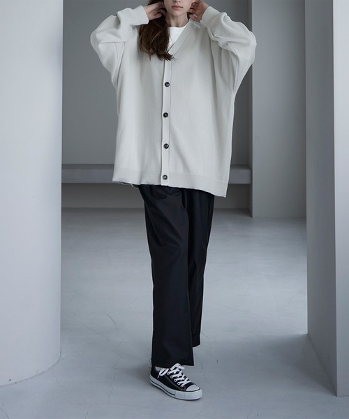 SERACE(セラス)の「【SERACE】Loose silhouette light cardigan / ルーズシルエットライトカーディガン(カーディガン/ボレロ・メンズ・ホワイト/ブラック/グレー・M/L)」の18枚目の写真