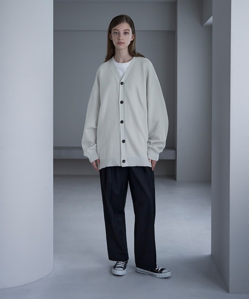 SERACE(セラス)の「【SERACE】Loose silhouette light cardigan / ルーズシルエットライトカーディガン(カーディガン/ボレロ・メンズ・ホワイト/ブラック/グレー・M/L)」の4枚目の写真