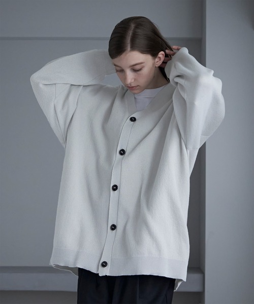 SERACE(セラス)の「【SERACE】Loose silhouette light cardigan / ルーズシルエットライトカーディガン(カーディガン/ボレロ・メンズ・ホワイト/ブラック/グレー・M/L)」の5枚目の写真