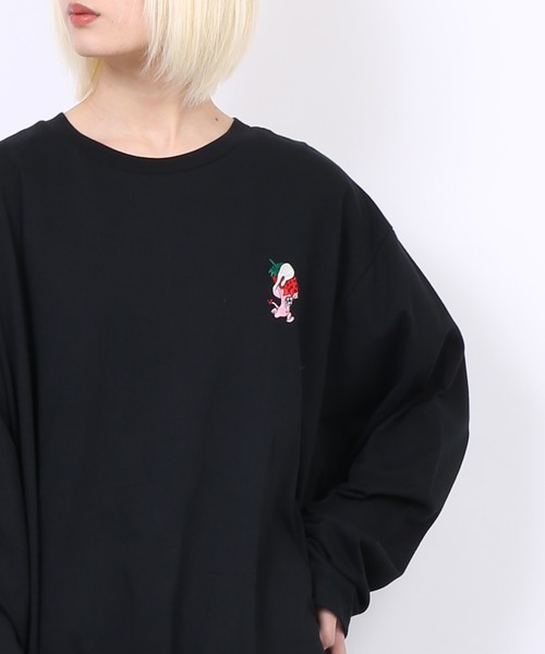 PUNYUS（プニュズ）の「ワンポイントロンＴ（Tシャツ/カットソー・レディース・ホワイト/ブラック・1/2/3/4）」の15枚目の写真