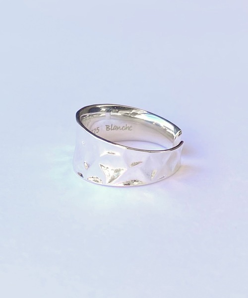 Blanche(ブランシュ)の「Blanche ブランシュ ハンマリングピンキーリング Croire (クルワー) SILVER(リング・レディース・シルバー・#4/#5/#6/#7)」の4枚目の写真