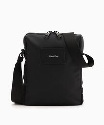 Calvin Klein（カルバン・クライン）の「CKマストロゴ ショルダーバッグ（ボディバッグ/ウエストポーチ・メンズ）」