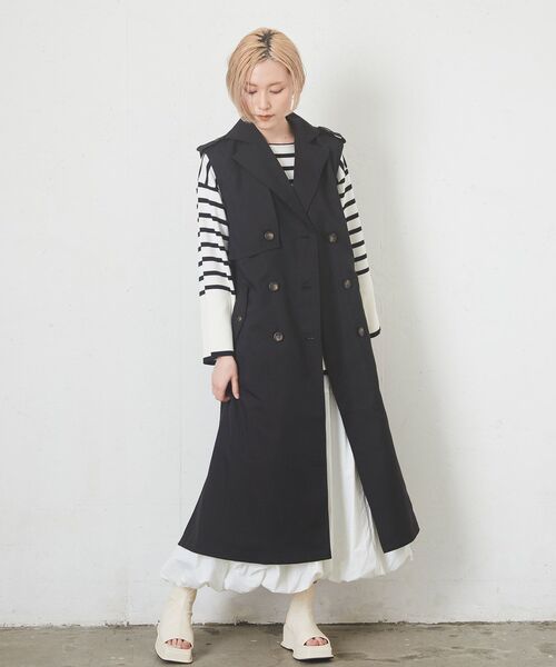 kivi（キヴィ）の「ノースリトレンチコート（トレンチコート・レディース・ブラック/ベージュ・FREE）」の4枚目の写真