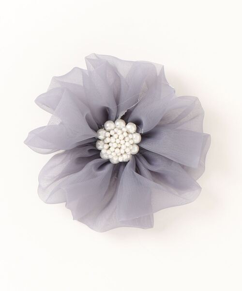 Three Four Time（ｽﾘｰﾌｫｰﾀｲﾑ）の「シフォン×パールコサージュ【結婚式/フォーマル/入卒】（ブローチ/コサージュ・レディース・ベージュ/グレー・FREE）」の7枚目の写真