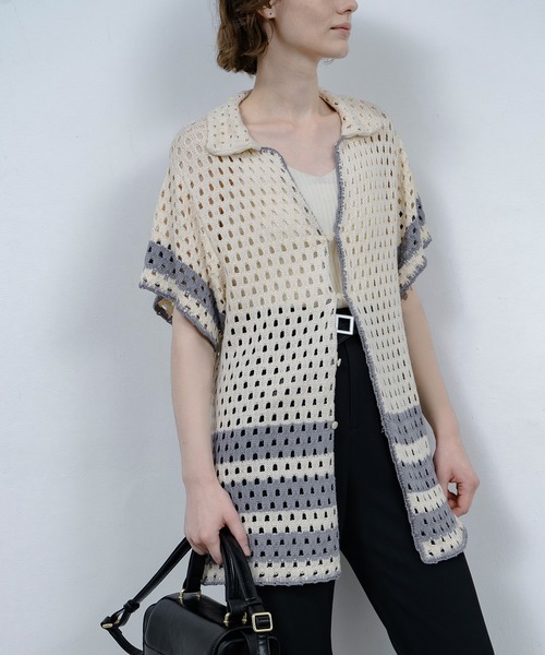 EKCOOKIES（イーケークッキーズ）の「【 EKCOOKIES 】透かし編みニットポロ｜抜け感のある開襟デザイントップス（シャツ/ブラウス・レディース・キナリ・S/M/L）」の14枚目の写真