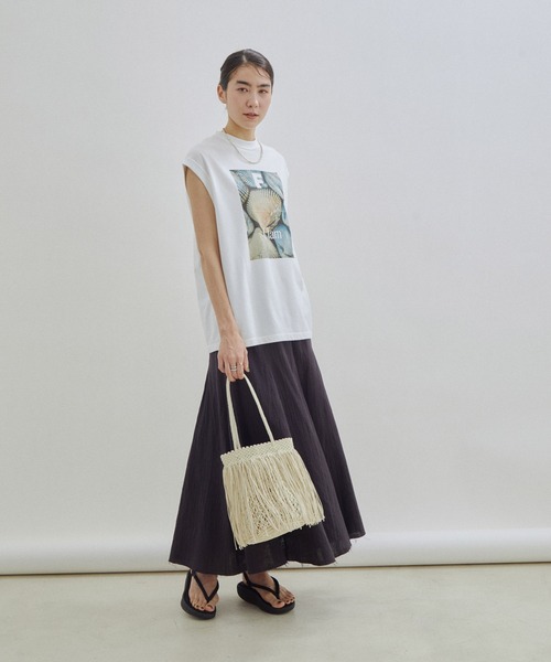 SALON adam et rope'（サロン アダム エ ロペ）の「【セットアップ対応・洗える】オーガニックコットンガーゼフレアースカート（スカート・レディース・オフホワイト/スミクロ・FREE）」の4枚目の写真