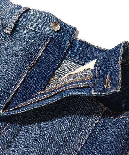 atmos pink（アトモスピンク）の「atmos pink フリンジデニムスカート（デニムスカート・レディース・インディゴブルー/ライトブルー・S/M）」の6枚目の写真