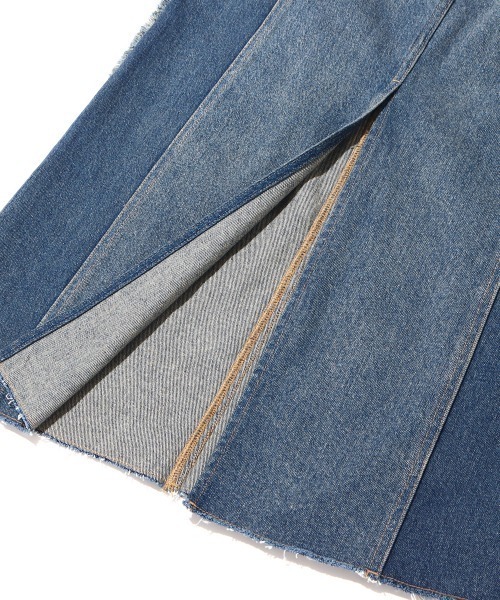 atmos pink（アトモスピンク）の「atmos pink フリンジデニムスカート（デニムスカート・レディース・インディゴブルー/ライトブルー・S/M）」の9枚目の写真