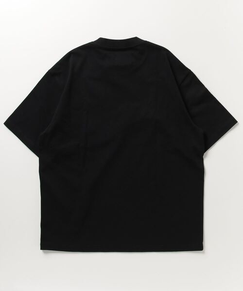 Feng Chen Wang(フェン・チェン・ワン)の「Feng Chen Wang /フェン・チェン・ワン/Panelled Collar T-shirt(Tシャツ/カットソー・メンズ・ブラック・M/L)」の2枚目の写真