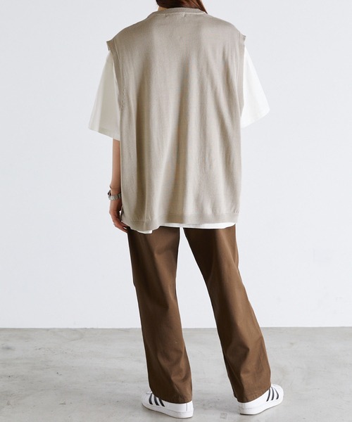 Anchor Smith（アンカー スミス）の「【レイヤード2点セット】アンサンブル ニットベスト＋ルーズベーシックTシャツ（ベスト・メンズ・ネイビー/チャコール/ブラック/グレイッシュベージュ/サックスブルー・M/L）」の13枚目の写真