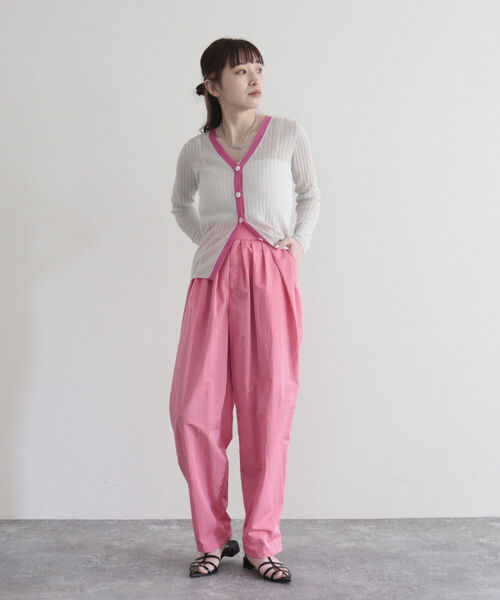 fredy emue（フレディエミュ）の「ワイドリブ配色シアーカーディガン（カーディガン/ボレロ・レディース・ネイビー/ライトグレー/オフホワイト・38）」の20枚目の写真