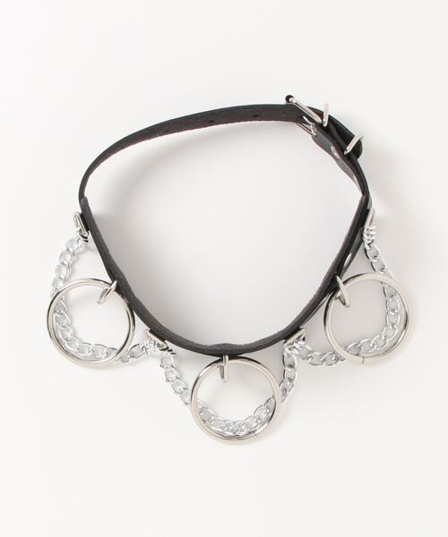 Revo.(レボ)の「チェーンリング フェイクレザー チョーカー ネックレス(ネックレス・レディース・ブラック・FREE)」の3枚目の写真