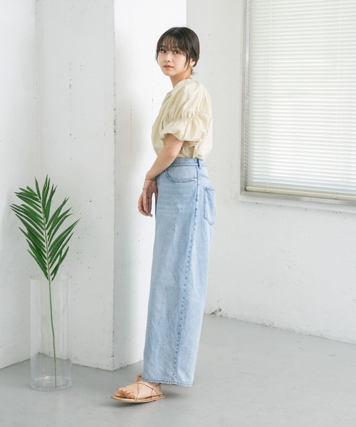 KBF（ケイビーエフ）の「シャーリングパフスリーブブラウス（シャツ/ブラウス・レディース・ベージュ/ブラック/オフホワイト・ONE）」の20枚目の写真