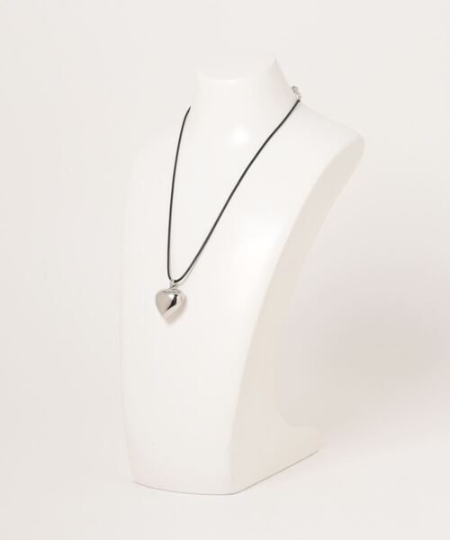 jumelle（ジュメロ）の「ハートチャームネックレス（ネックレス・レディース・シルバー・FREE）」の19枚目の写真
