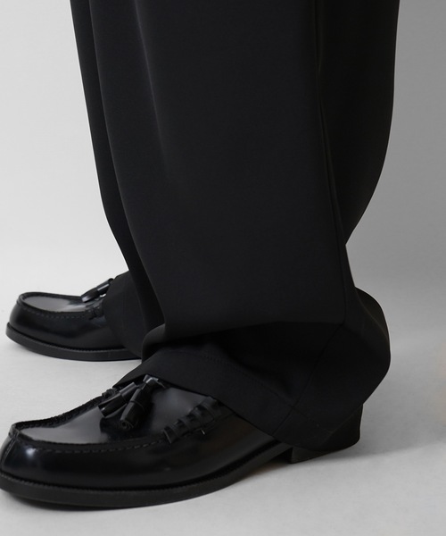 Confirm（コンファーム）の「【セットアップ対応】新色追加 ドレープとろみ リラックスイージー ワイドテーパードパンツ【Confirm】（その他パンツ・メンズ・ブラック/チャコールグレー/ミント/グレー系その他/ネイビー/ブラウン/グレー・L/M/XL）」の11枚目の写真