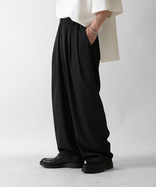 Confirm（コンファーム）の「【セットアップ対応】新色追加 ドレープとろみ リラックスイージー ワイドテーパードパンツ【Confirm】（その他パンツ・メンズ・ブラック/チャコールグレー/ミント/グレー系その他/ネイビー/ブラウン/グレー・L/M/XL）」の15枚目の写真