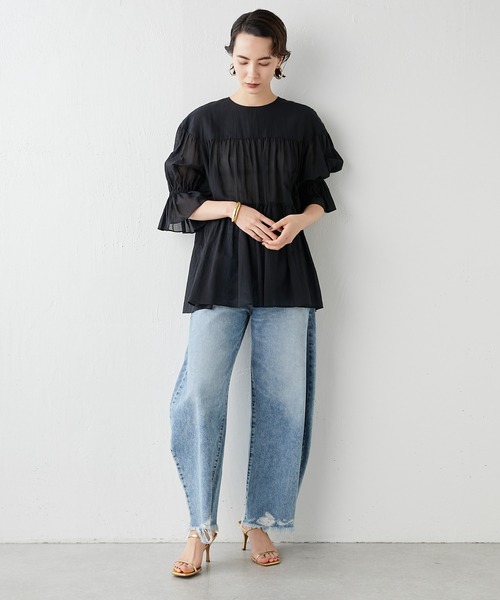 Whim Gazette（ウィムガゼット）の「コットンシフォンギャザーブラウス（シャツ/ブラウス・レディース・ライトブルー/ブラック/グレイッシュベージュ・FREE）」の12枚目の写真