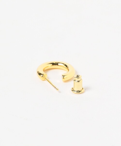 BEAMS（ビームス）の「BEAMS / フープ ピアス ゴールド Silver925（ピアス（片耳用）・メンズ・ゴールド・ONE SIZE）」の4枚目の写真