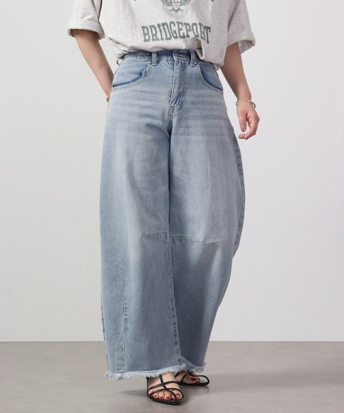 Blasty(ブラスティー)の「BLASTY カーブデニム(デニムパンツ・レディース・ブラック/サックスブルー/ライトブルー・M)」の21枚目の写真