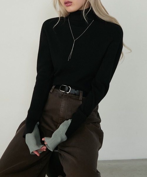 forksy.（フォルクシー）の「【forksy.】<エブリデイシリーズ>配色レイヤードニットタートルネックプルオーバー / 吸湿発熱（ニット/セーター・レディース・ブラック/ホワイト/グレー/チャコール/グレー系その他/ホワイト×ブラック/アイボリー/オフホワイト/グレー系/ブラック系・FREE）」の6枚目の写真